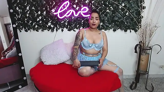 AlejandraNavarro online show from 02.01.25
