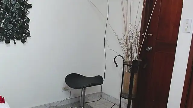 AlejandraNavarro online show from 03.04.25