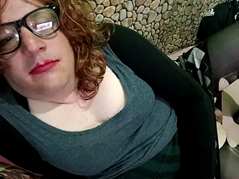 Adrianka online show from 04.29.26