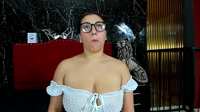 Snapshot of _nicolesweet chatting on 05.30.26 nicolesweet online show from 05.30.26