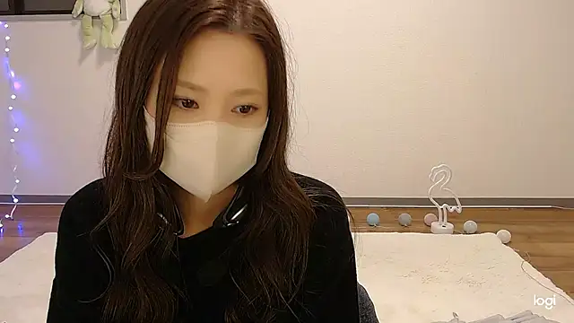 hinano JP online show from 10.27.25