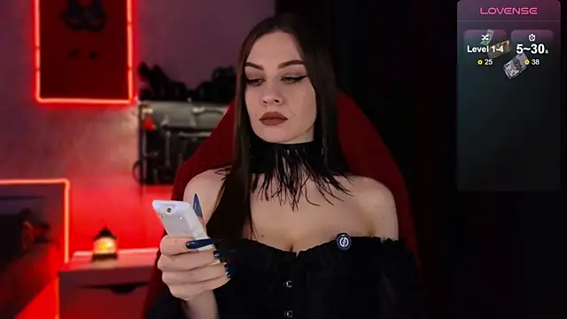 Snapshot of infection_ chatting on 12.15.25 infection online show from 12.15.25