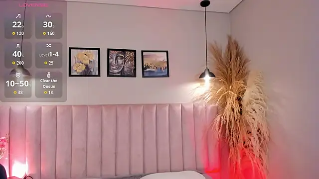 Zoe Banks  online show from 10.09.25