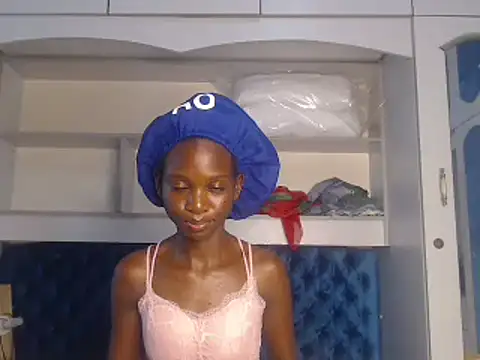 YoungDiva69 online show from 02.19.25