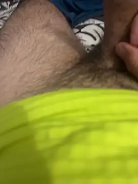 yannusgir33 online show from 10.14.25