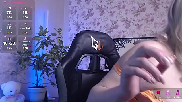 AliciaBlondes online show from 02.17.25