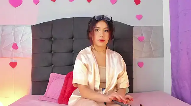 Alice evans lov online show from 02.15.25