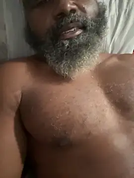 shavez5888 online show from 10.15.25