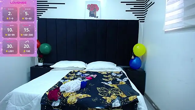 CamiilaReyes online show from 10.16.25