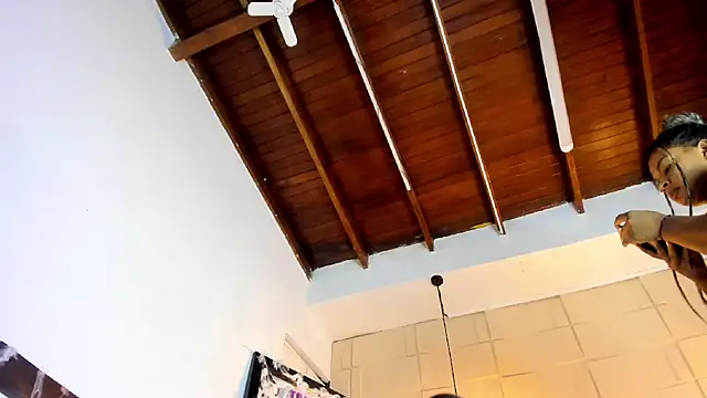 SamanthaMilann online show from 10.24.25