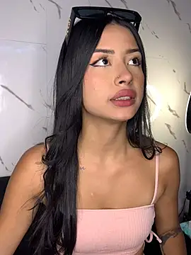 Miss karol online show from 02.04.25