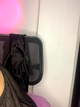 Miss karol online show from 10.15.25