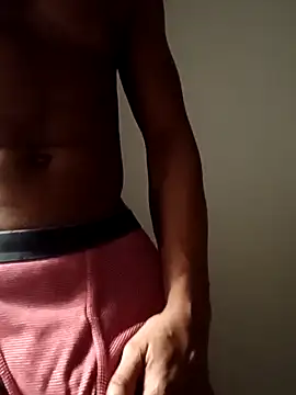 Snapshot of RRasta25 chatting on 01.29.25 RRasta25 online show from 01.29.25