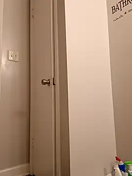 Snapshot of RRasta25 chatting on 02.26.25 RRasta25 online show from 02.26.25