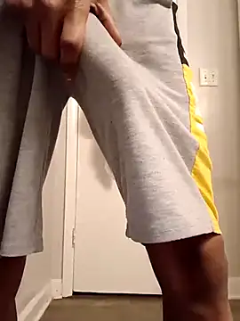 Snapshot of RRasta25 chatting on 03.16.25 RRasta25 online show from 03.16.25