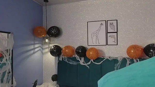 ninna curly online show from 10.24.25