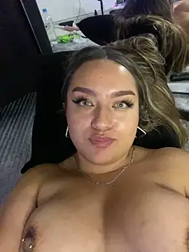 Snapshot of Iam_Cassi chatting on 02.13.25 Iam Cassi online show from 02.13.25