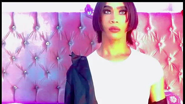 Dafnne Gril online show from 01.26.25