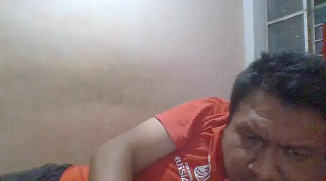 Snapshot of nakedlima chatting on 02.24.25 nakedlima online show from 02.24.25
