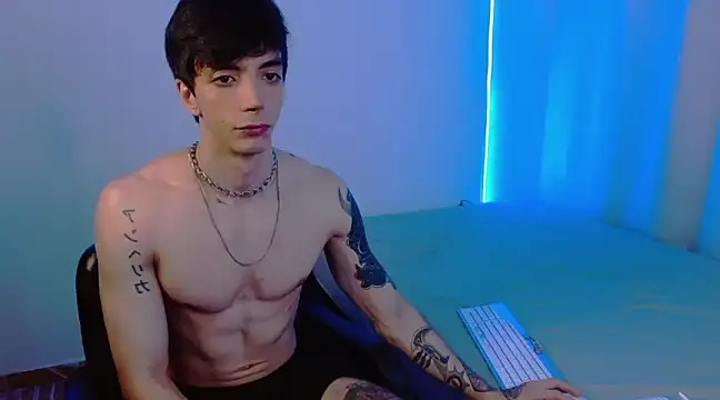 H3ll B0I online show from 02.12.25