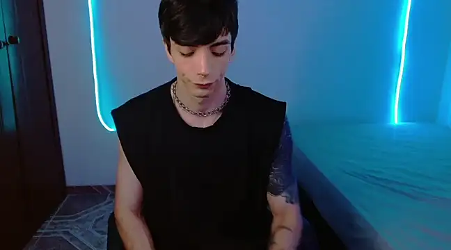 H3ll B0I online show from 02.25.25