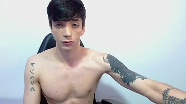 H3ll B0I online show from 09.21.25