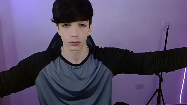 H3ll B0I online show from 02.13.26