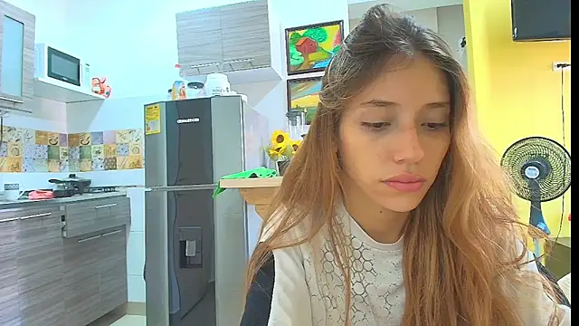 Alaiapink online show from 04.26.26