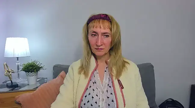 MargaretMilf69 online show from 03.10.25