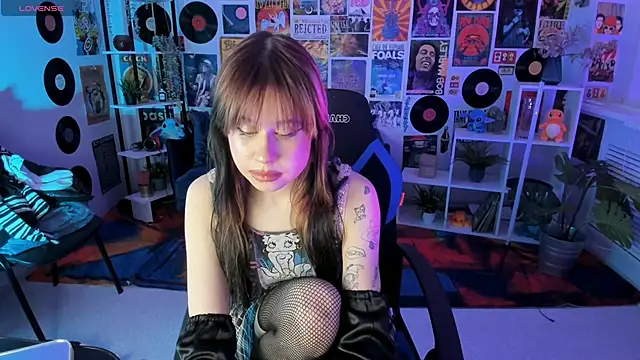 MisaPage online show from 02.25.25