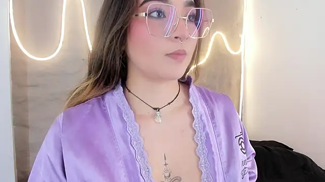 Shanntal  online show from 02.19.26