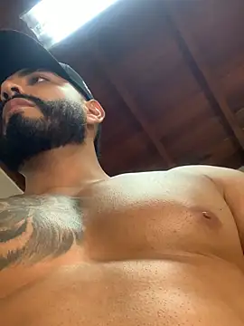 LeandroRusso online show from 02.26.25