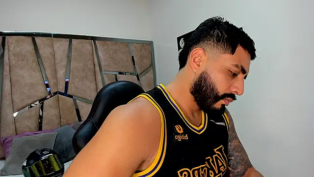 LeandroRusso online show from 03.11.25