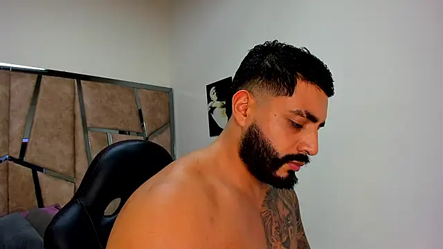 LeandroRusso online show from 03.12.25