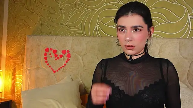 Snapshot of MillaBlis chatting on 02.21.26 MillaBlis online show from 02.21.26