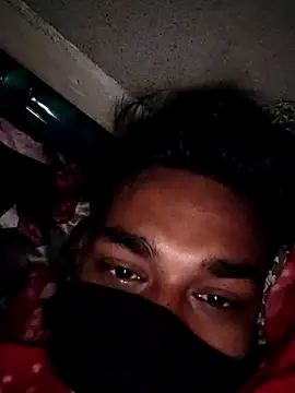 Snapshot of birds0641 chatting on 02.02.25 birds0641 online show from 02.02.25