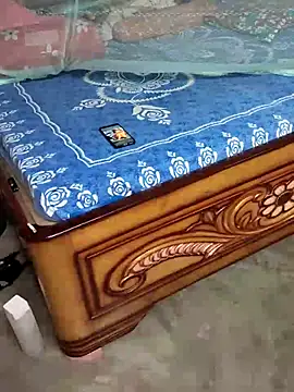 Snapshot of birds0641 chatting on 10.08.25 birds0641 online show from 10.08.25