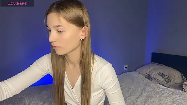 Snapshot of maria_plaudice chatting on 03.06.25 maria plaudice online show from 03.06.25