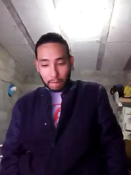 Snapshot of Miguelmxss chatting on 01.31.25 Miguelmxss online show from 01.31.25