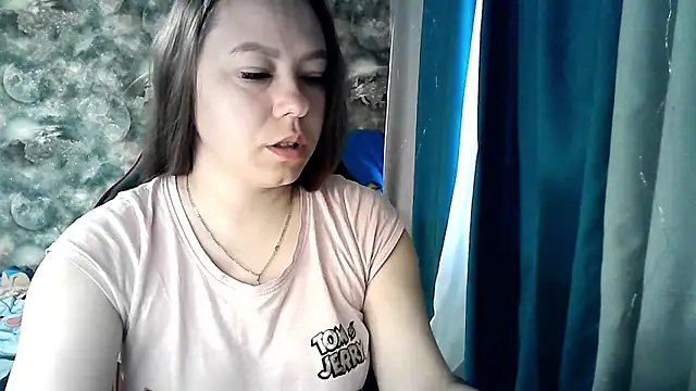 Snapshot of Misssweet_s chatting on 06.13.26 Misssweet s online show from 06.13.26