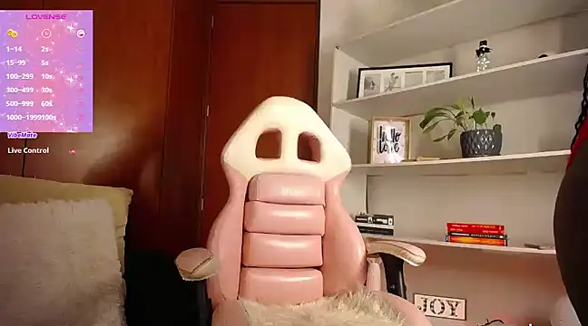 miaderail online show from 12.10.24