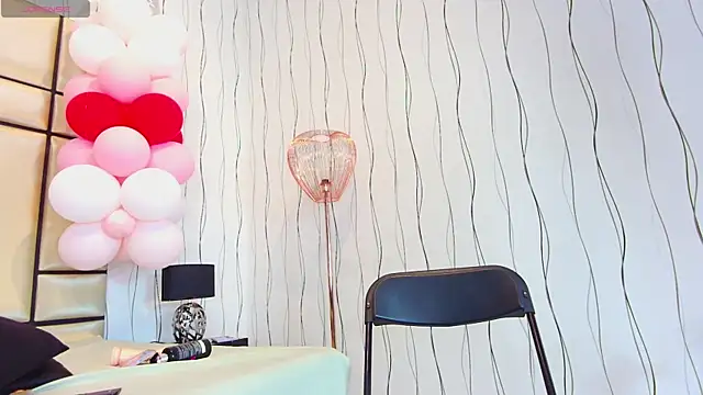 JulianaaHerrera online show from 03.04.25