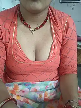 Snapshot of Ananyasingh47 chatting on 09.16.25 Ananyasingh47 online show from 09.16.25