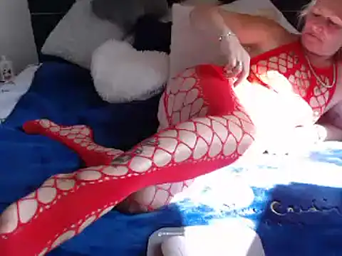 Juliana60 online show from 03.21.25