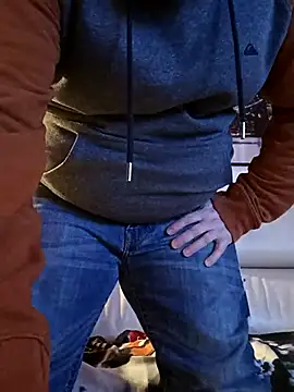 Pourleplasirs online show from 02.20.25