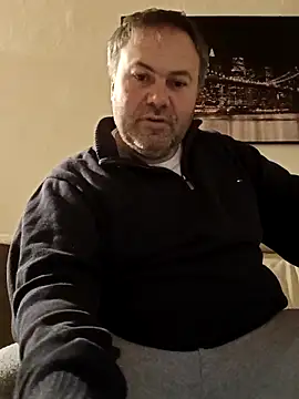 Pourleplasirs online show from 03.17.25