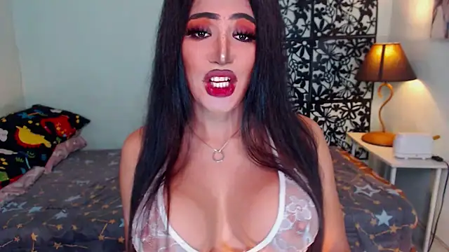 Snapshot of tripleAAAbitch chatting on 02.27.25 tripleAAAbitch online show from 02.27.25