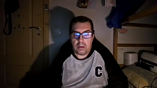 Snapshot of Usame_como_quieras chatting on 01.29.25 Usame como quieras online show from 01.29.25