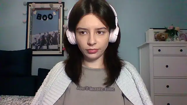 Snapshot of LariceSexy chatting on 10.19.25 LariceSexy online show from 10.19.25