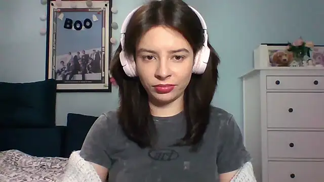 Snapshot of LariceSexy chatting on 10.21.25 LariceSexy online show from 10.21.25